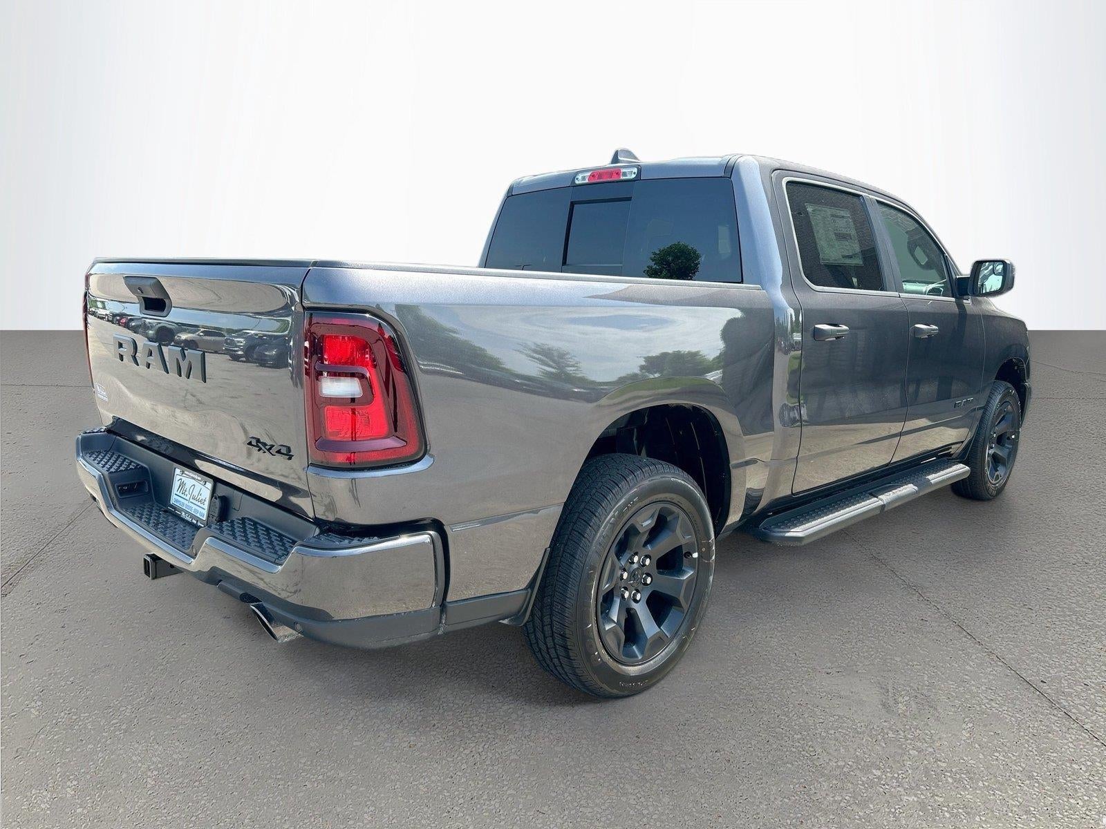 2026 RAM 1500 RAM 1500 EXPRESS CREW CAB 4X4 5'7' BOX