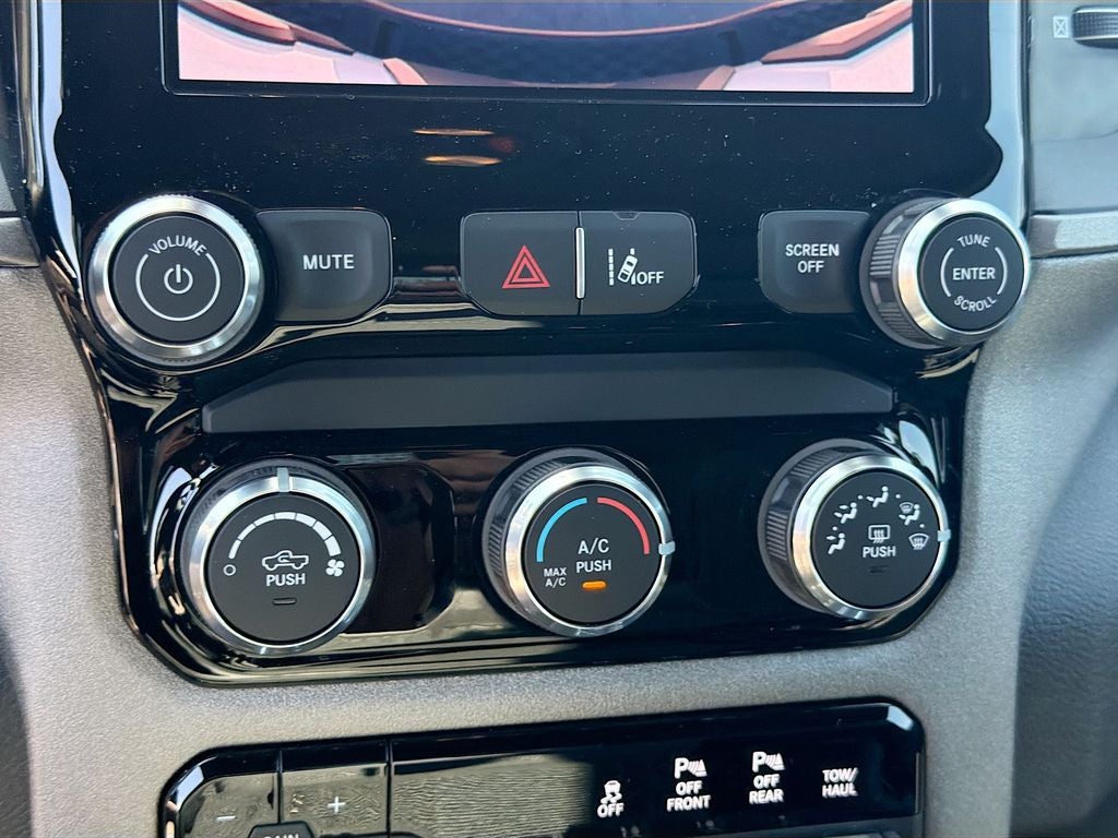 2026 RAM Ram 1500 RAM 1500 WARLOCK CREW CAB 4X4 5'7' BOX