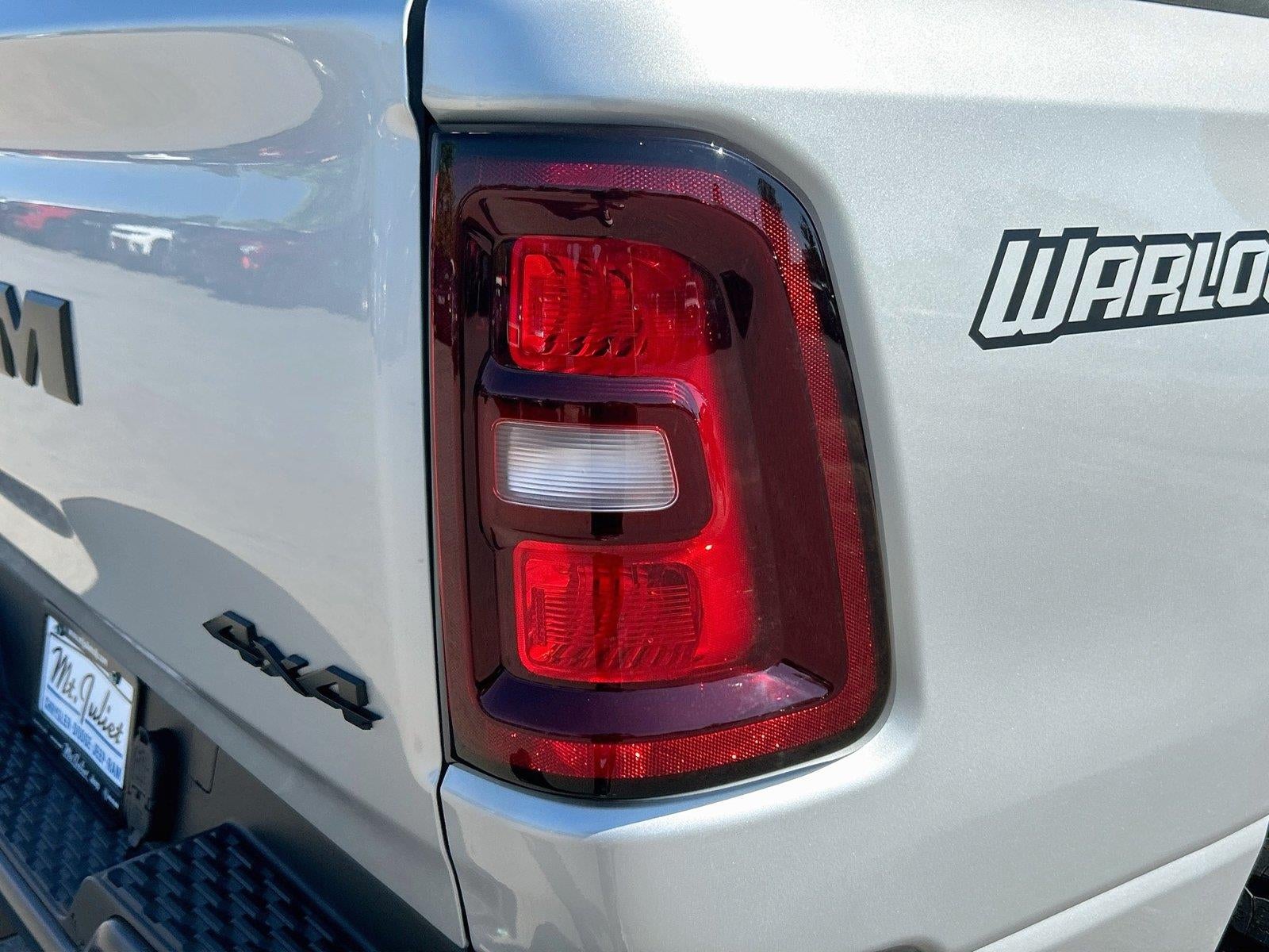 2027 RAM Ram 1500 RAM 1500 WARLOCK CREW CAB 4X4 5'7' BOX