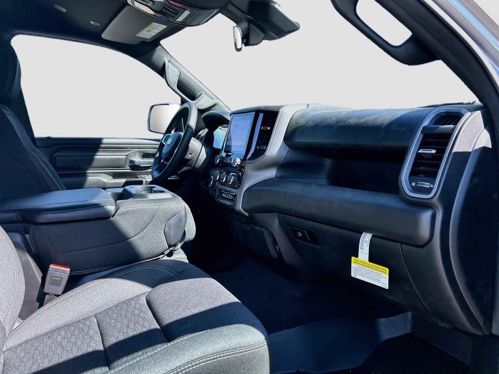2027 RAM Ram 1500 RAM 1500 WARLOCK CREW CAB 4X4 5'7' BOX
