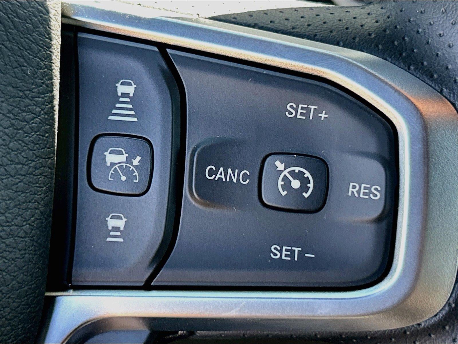 2027 RAM Ram 1500 RAM 1500 WARLOCK CREW CAB 4X4 5'7' BOX