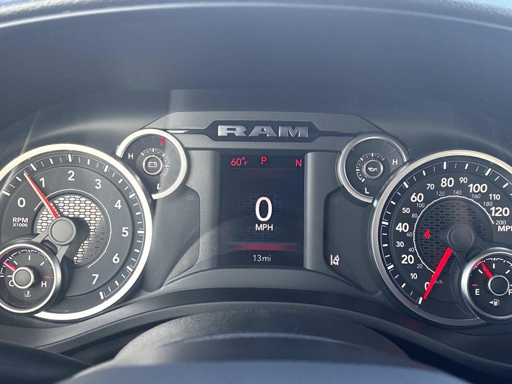 2026 RAM Ram 1500 RAM 1500 EXPRESS CREW CAB 4X4 5'7' BOX