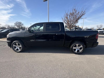 2026 RAM Ram 1500 RAM 1500 EXPRESS CREW CAB 4X4 5'7' BOX