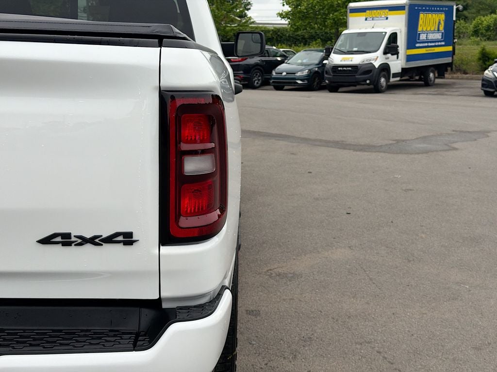 2026 RAM Ram 1500 RAM 1500 EXPRESS CREW CAB 4X4 5'7' BOX
