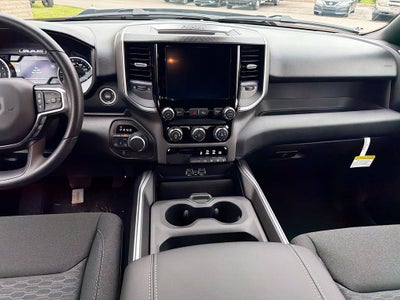 2026 RAM Ram 1500 RAM 1500 EXPRESS CREW CAB 4X4 5'7' BOX