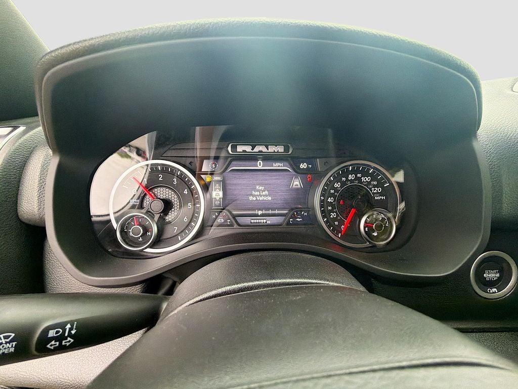 2026 RAM Ram 1500 RAM 1500 EXPRESS CREW CAB 4X4 5'7' BOX