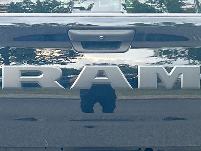 2026 RAM Ram 2500 RAM 2500 BLACK EXPRESS CREW CAB 4X4 6'4' BOX