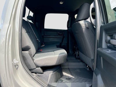 2027 RAM 2500 Black Express