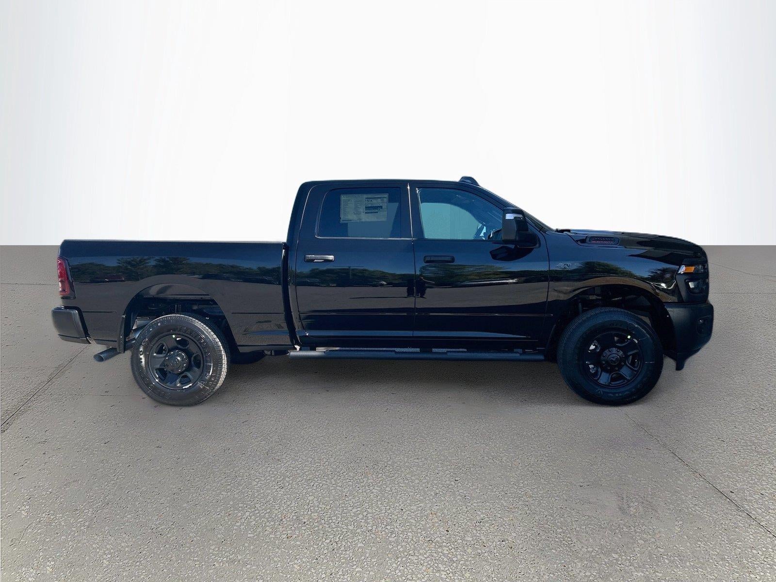 2027 RAM Ram 2500 RAM 2500 TRADESMAN CREW CAB 4X4 6'4' BOX