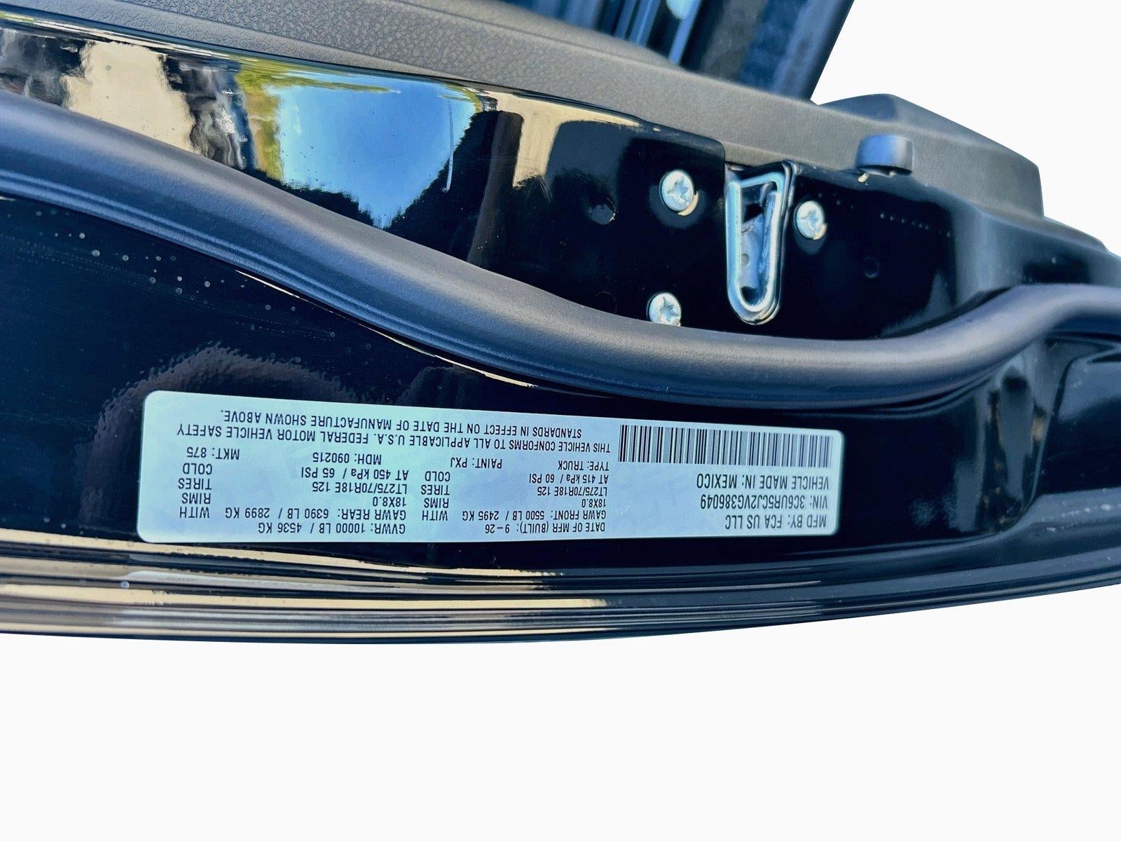2027 RAM Ram 2500 RAM 2500 TRADESMAN CREW CAB 4X4 6'4' BOX