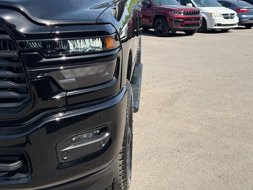 2026 RAM Ram 2500 RAM 2500 BLACK EXPRESS CREW CAB 4X4 6'4' BOX