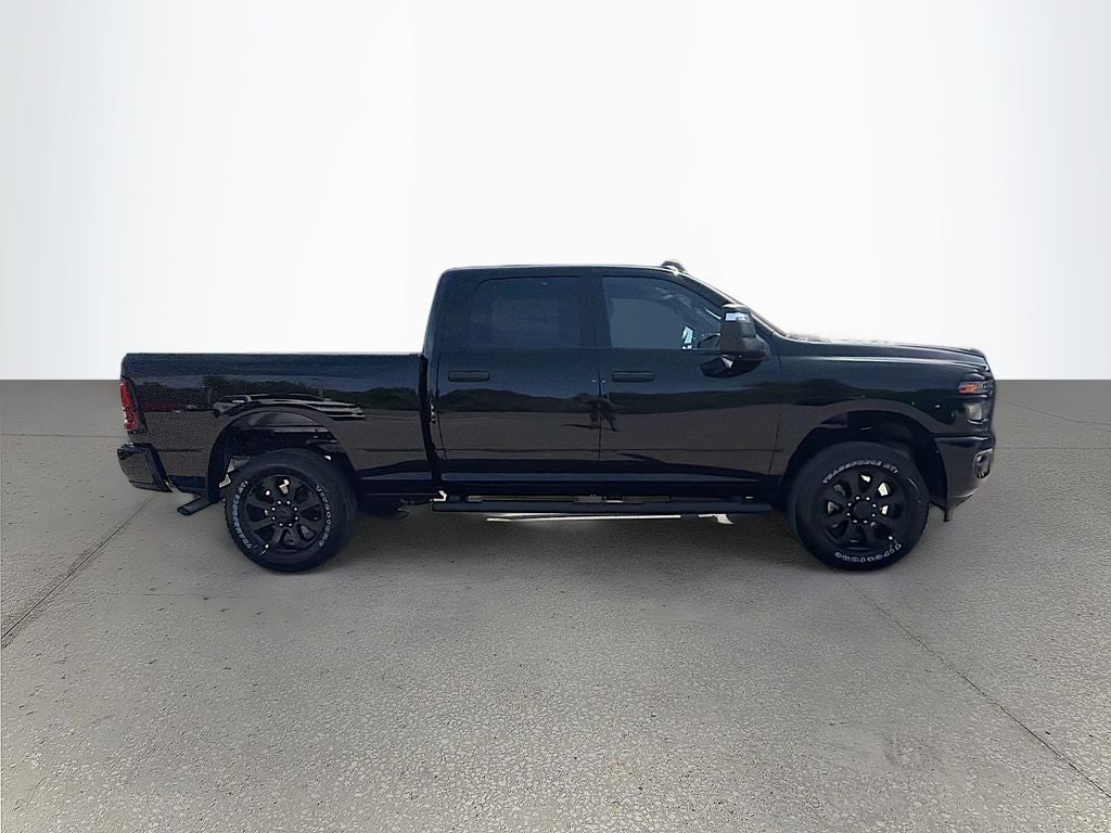 2026 RAM Ram 2500 RAM 2500 BLACK EXPRESS CREW CAB 4X4 6'4' BOX