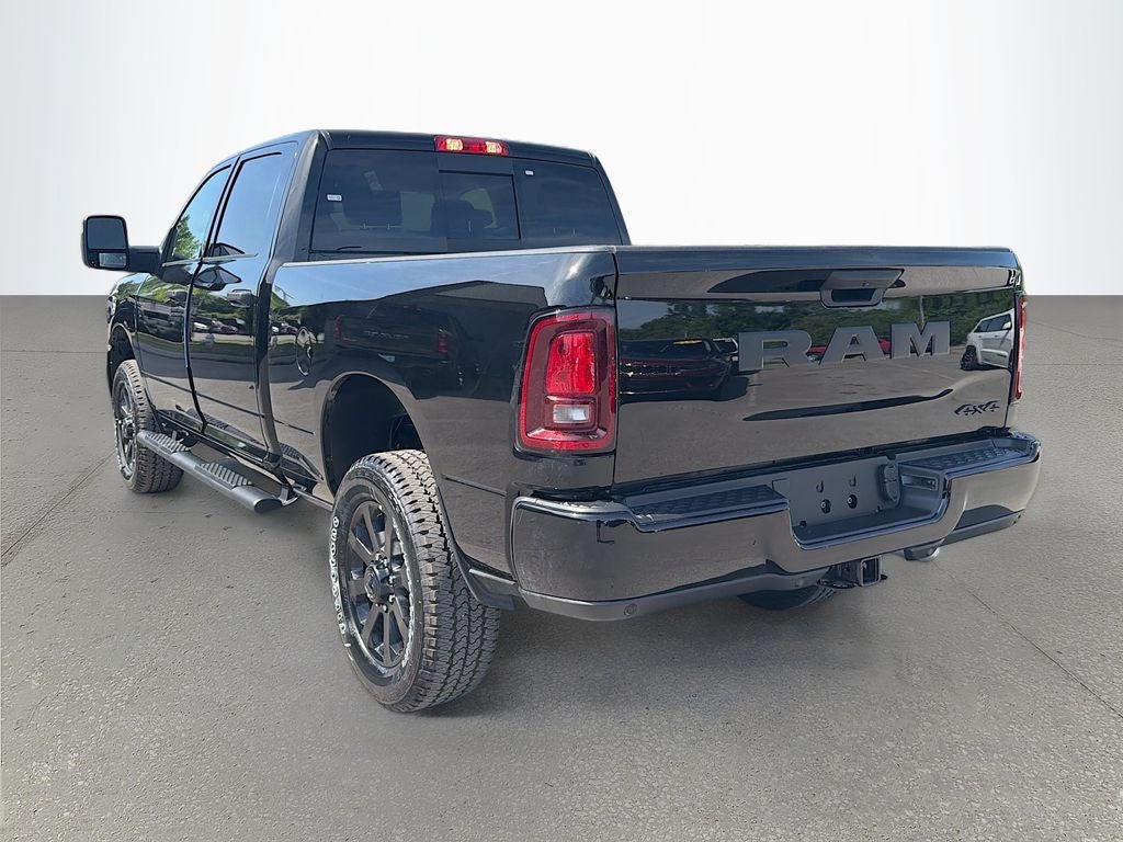 2026 RAM Ram 2500 RAM 2500 BLACK EXPRESS CREW CAB 4X4 6'4' BOX