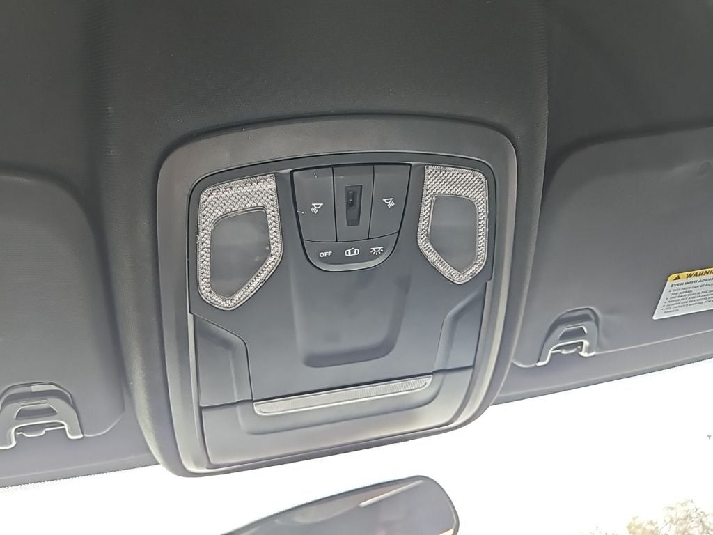 2022 RAM 2500 Tradesman Crew Cab 4x4 6'4' Box