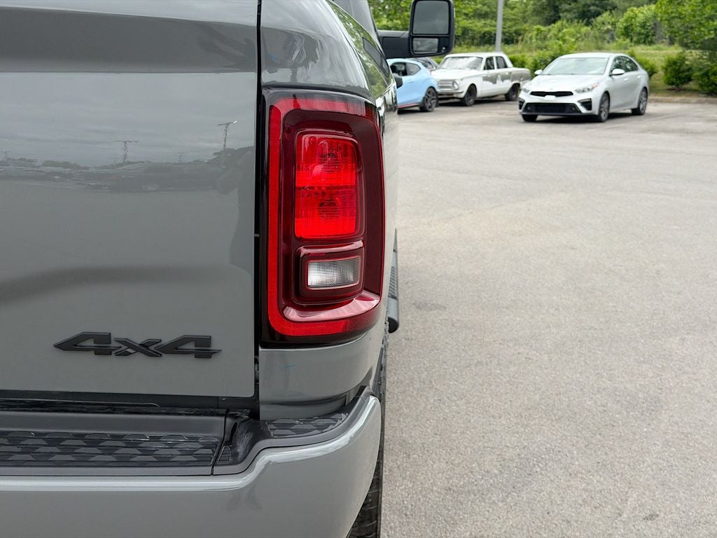 2026 RAM Ram 2500 RAM 2500 BLACK EXPRESS CREW CAB 4X4 6'4' BOX