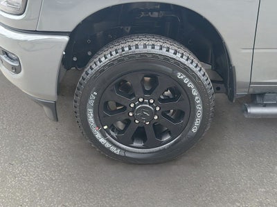 2026 RAM Ram 2500 RAM 2500 BLACK EXPRESS CREW CAB 4X4 6'4' BOX