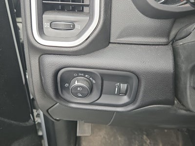 2022 RAM 2500 Big Horn Crew Cab 4x4 6'4' Box
