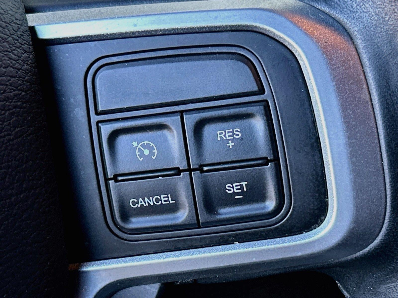 2022 RAM 2500 Big Horn Crew Cab 4x4 6'4' Box