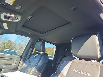 2023 RAM 2500 Laramie Crew Cab 4x4 6'4' Box
