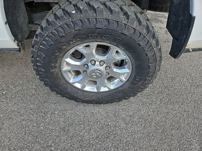 2024 RAM 2500 Laramie Crew Cab 4x4 6'4' Box