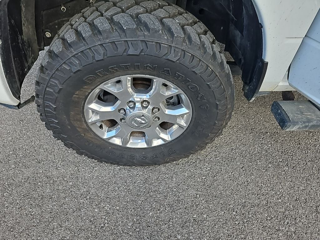 2024 RAM 2500 Laramie Crew Cab 4x4 6'4' Box