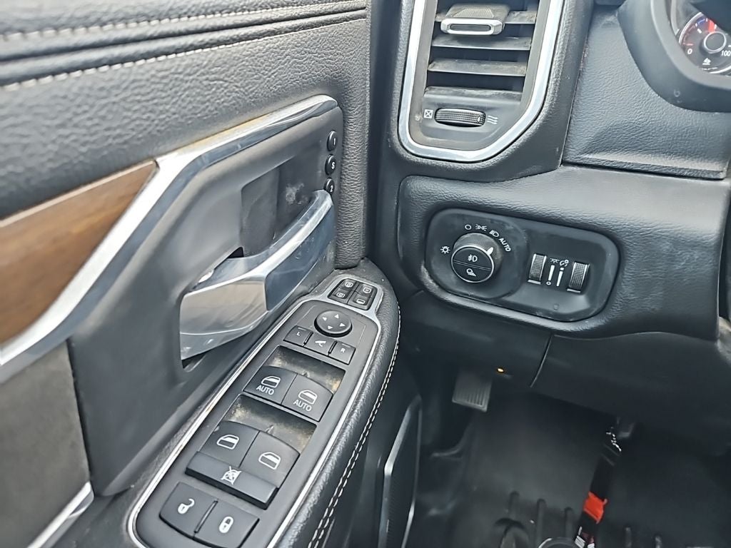 2024 RAM 2500 Laramie Crew Cab 4x4 6'4' Box