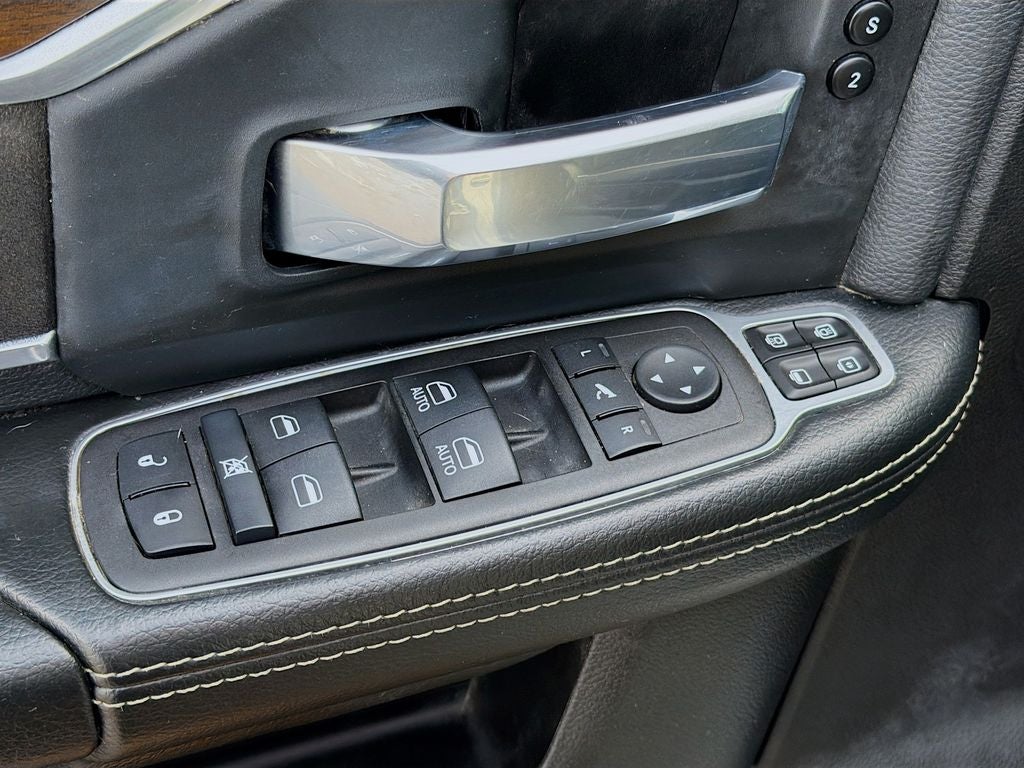 2024 RAM 2500 Laramie Crew Cab 4x4 6'4' Box