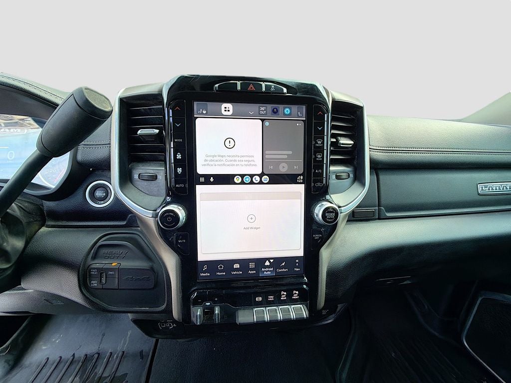 2024 RAM 2500 Laramie Crew Cab 4x4 6'4' Box