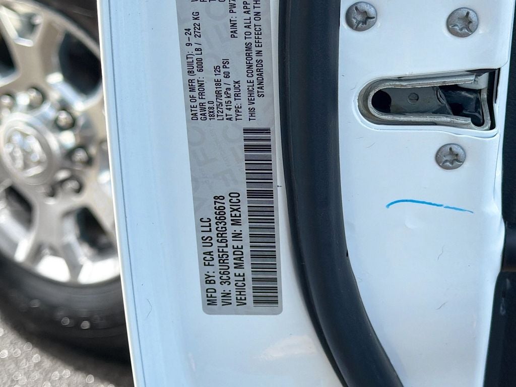 2024 RAM 2500 Laramie Crew Cab 4x4 6'4' Box