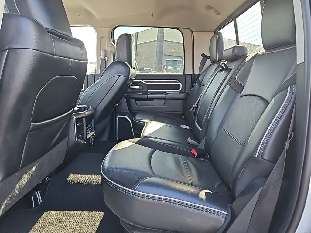 2024 RAM 2500 Laramie Crew Cab 4x4 6'4' Box