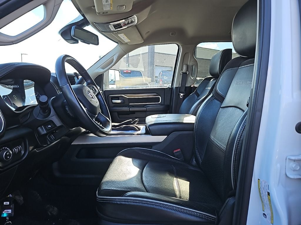 2024 RAM 2500 Laramie Crew Cab 4x4 6'4' Box