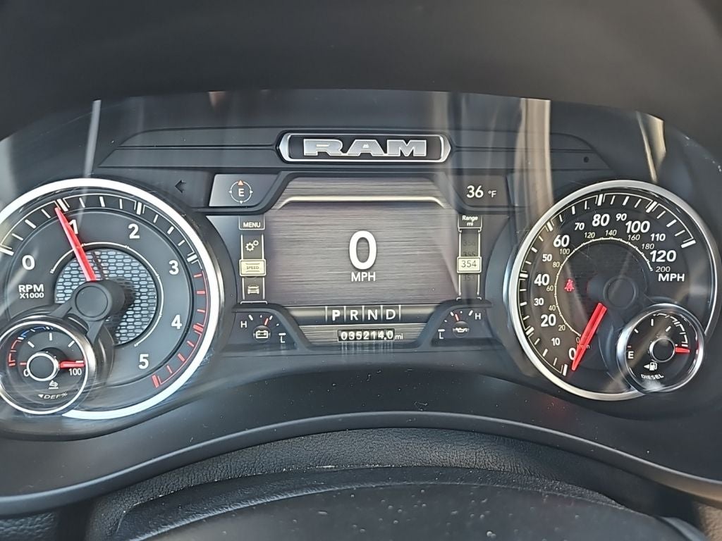 2024 RAM 2500 Laramie Crew Cab 4x4 6'4' Box