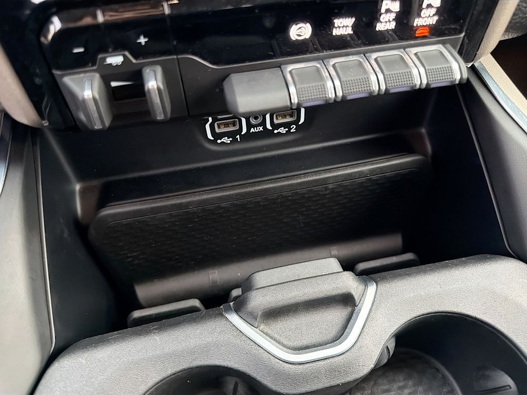 2024 RAM 2500 Laramie Crew Cab 4x4 6'4' Box