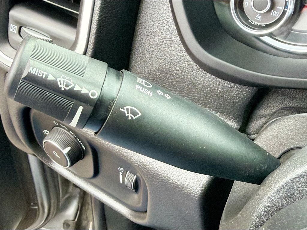 2021 RAM 2500 Big Horn Crew Cab 4x4 8' Box