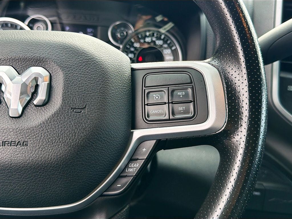 2021 RAM 2500 Big Horn Crew Cab 4x4 8' Box