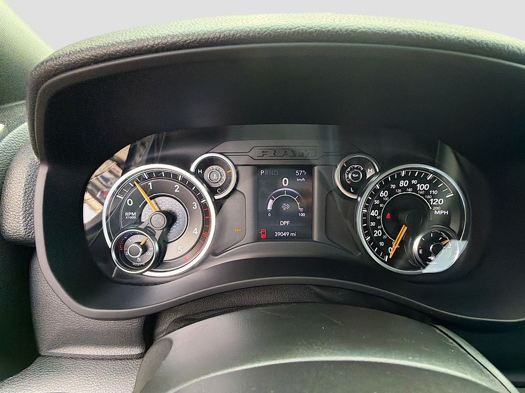 2021 RAM 2500 Big Horn Crew Cab 4x4 8' Box