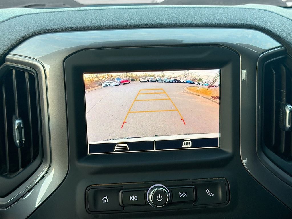 2023 Chevrolet Silverado 1500 4WD Crew Cab Standard Bed Custom Trail Boss