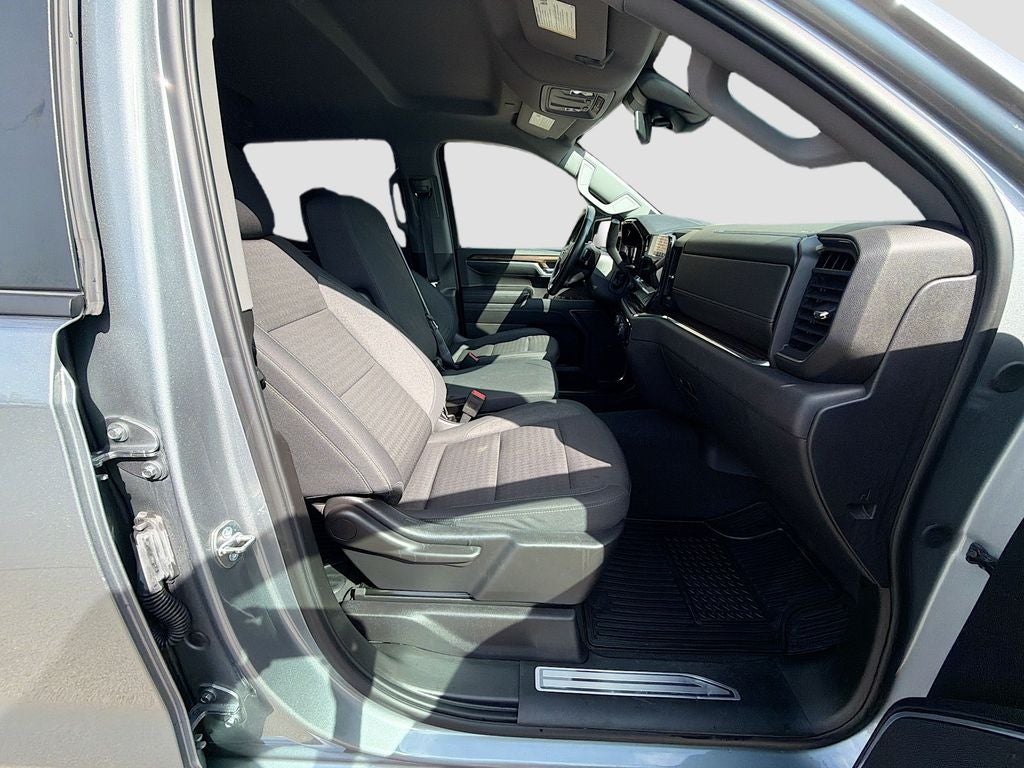 2024 Chevrolet Silverado 1500 4WD Crew Cab Standard Bed LT