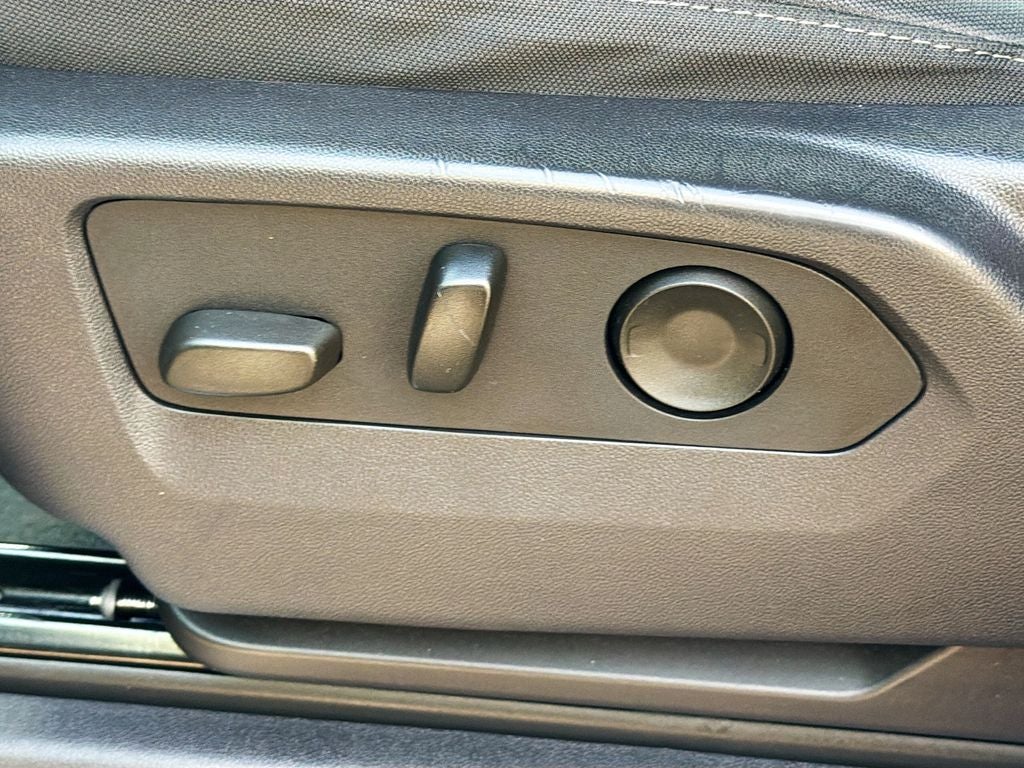 2024 Chevrolet Silverado 1500 4WD Crew Cab Standard Bed LT