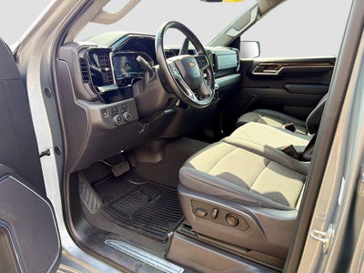 2024 Chevrolet Silverado 1500 4WD Crew Cab Standard Bed LT