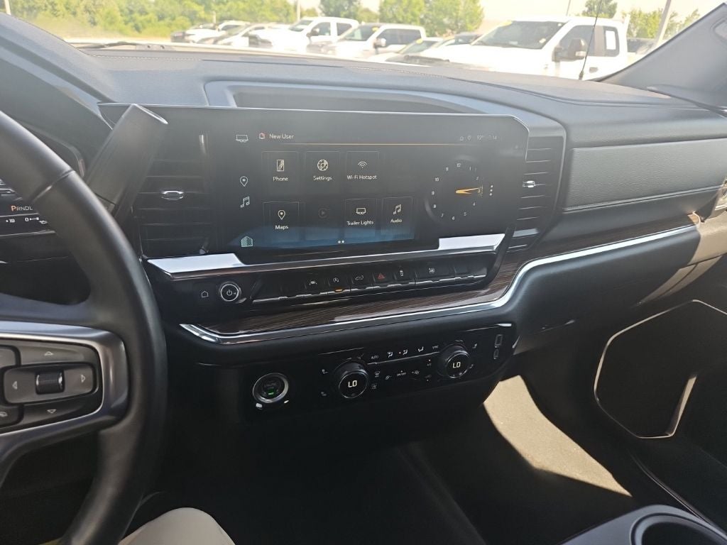 2023 Chevrolet Silverado 1500 4WD Crew Cab Standard Bed LT