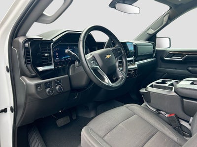 2023 Chevrolet Silverado 1500 4WD Crew Cab Standard Bed LT