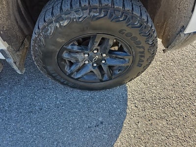 2023 Chevrolet Silverado 1500 4WD Crew Cab Short Bed LT Trail Boss