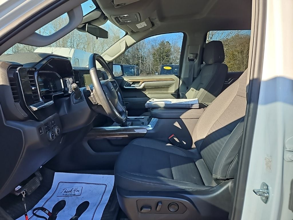 2023 Chevrolet Silverado 1500 4WD Crew Cab Short Bed LT Trail Boss