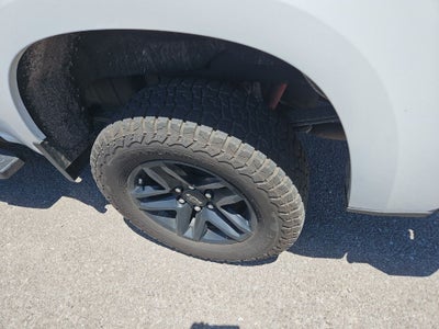 2023 Chevrolet Silverado 1500 4WD Crew Cab Short Bed LT Trail Boss