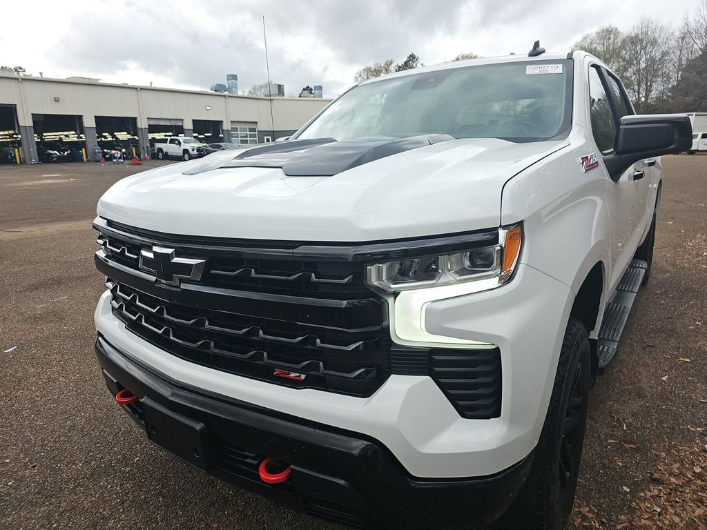 2023 Chevrolet Silverado 1500 4WD Crew Cab Short Bed LT Trail Boss