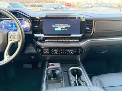 2023 Chevrolet Silverado 1500 4WD Crew Cab Short Bed LTZ