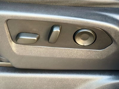 2023 Chevrolet Silverado 1500 4WD Crew Cab Short Bed LTZ