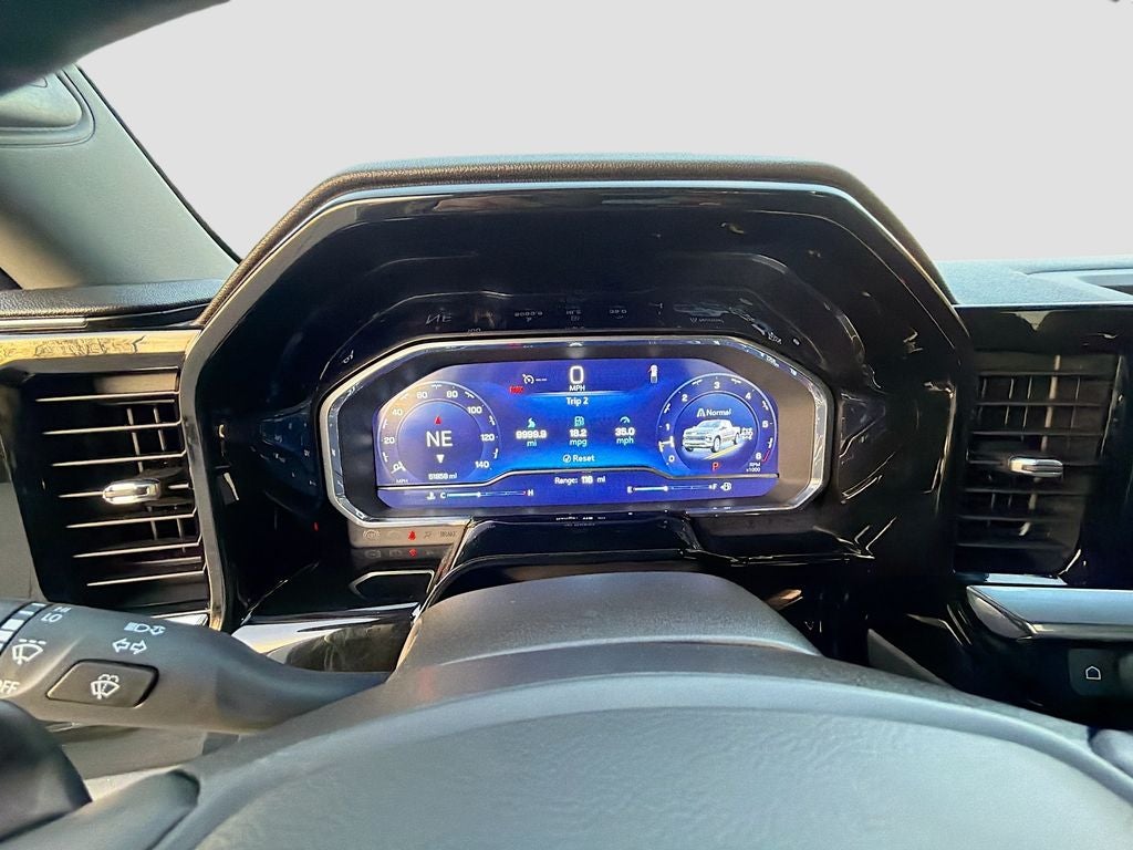 2023 Chevrolet Silverado 1500 4WD Crew Cab Short Bed LTZ