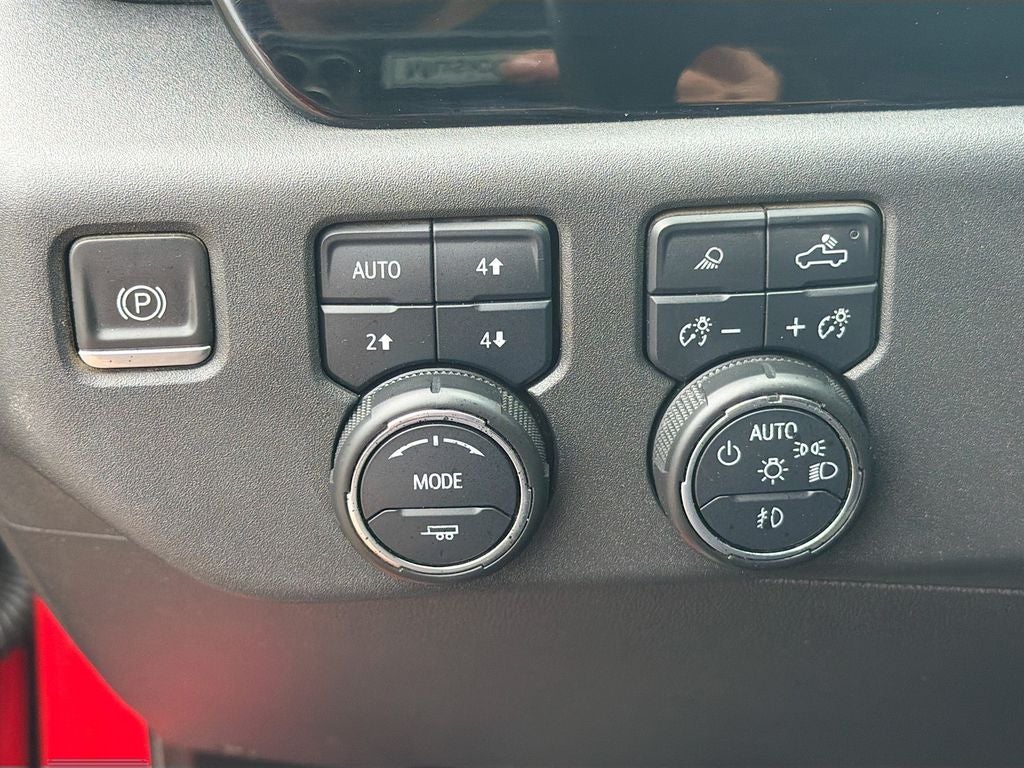 2023 Chevrolet Silverado 1500 4WD Crew Cab Short Bed ZR2